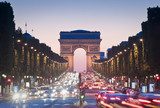  Vítězný oblouk v Paříži