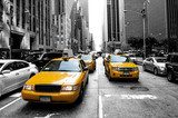 Pulsující ulice New Yorku v kontrastech