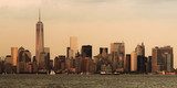 Večerní panorama New Yorku v sépii