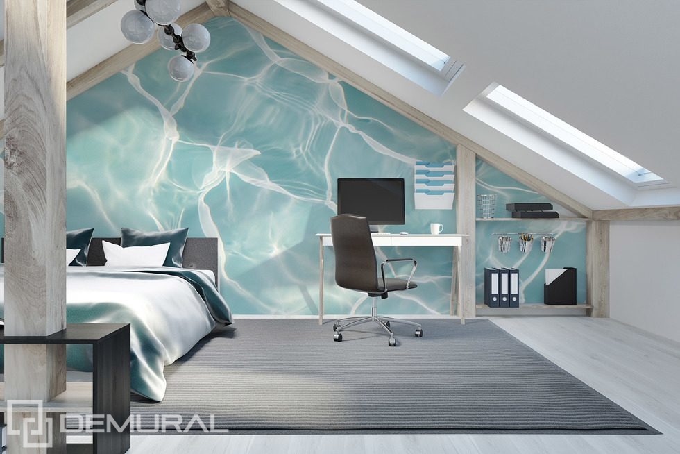 Tyrkysová hladina vody s odlesky světla Fototapety do ložnice Fototapety Demural