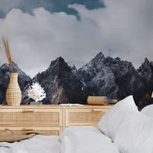 Temne-horske-stity-pod-mohutnou-oblohou-fototapety-hor-fototapety-demural